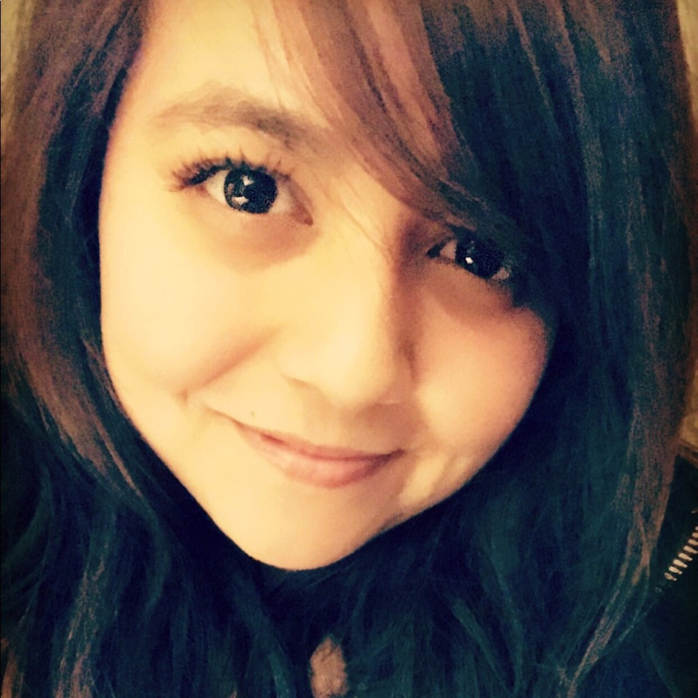 Meet your Posher, Noemi